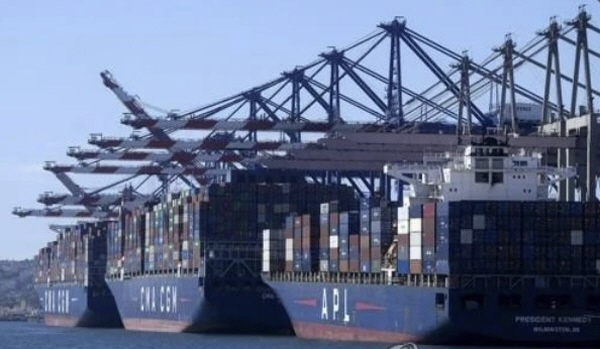 미국 무역항. (사진 = 연합뉴스)/뉴스후플러스