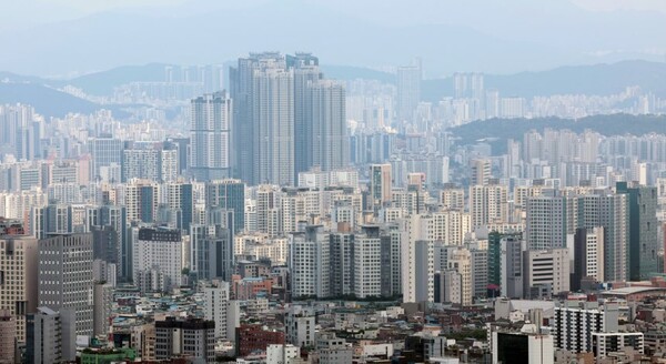 서울 남산에서 바라본 시내 모습. (사진=연합뉴스)/뉴스후플러스