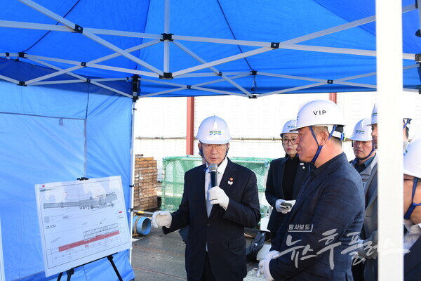 정성호 국회의원이 지난 1일 오전 도봉산~옥정 광역철도와 옥정~포천 광역철도 건설 현장을 잇달아 방문해 공사 진행 상황과 안전관리 실태를 점검했다. 