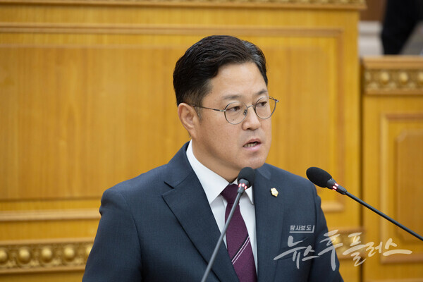  김현수 의원이 14일 열린 제382회 임시회에서 5분 자유발언을 하고 있다. (사진=양주시의회)/뉴스후플러스.