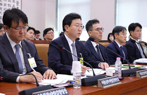 <b>수사권 폐지</b> 놓고 검사장들 엇갈린 입장